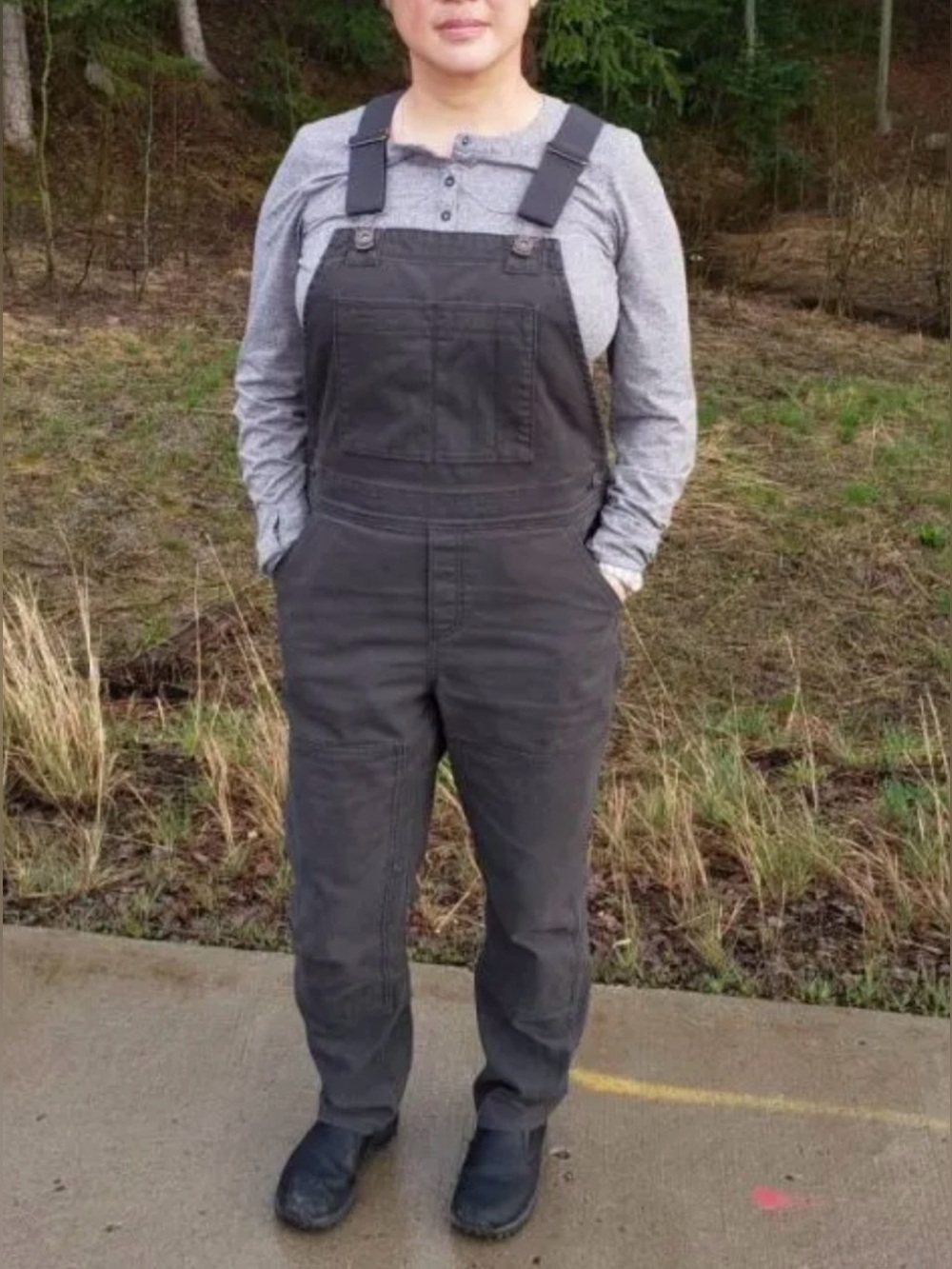 REI Co-op Trailsmith Overalls Women’s Size 14 Grey Canvas Hiking Pants